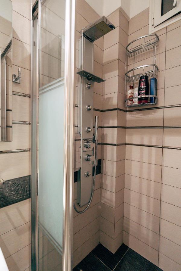 Agia Sofia Luxury City Center Apartment Salonicco Esterno foto